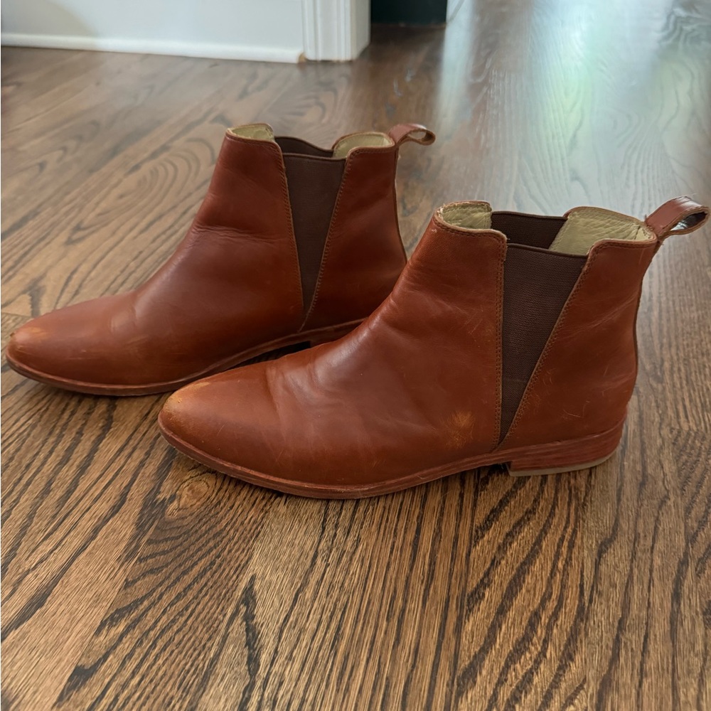 NISOLO Eva Chelsea Boot